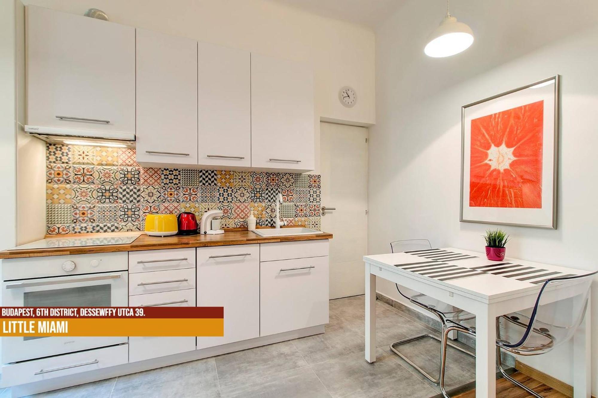 Little Americas Opera Apartments Budapeşte Dış mekan fotoğraf