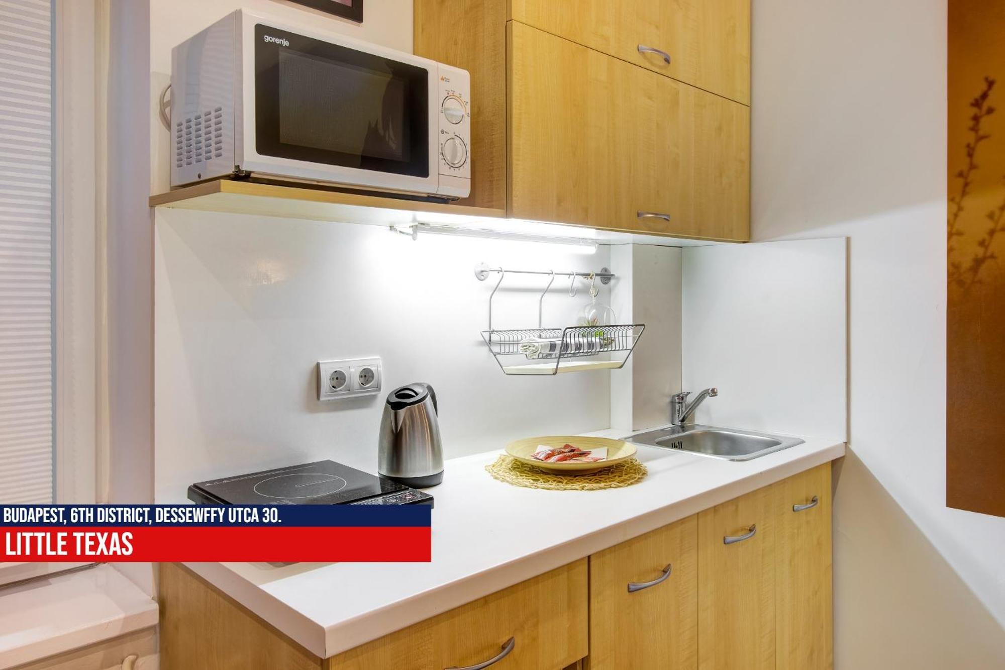 Little Americas Opera Apartments Budapeşte Dış mekan fotoğraf